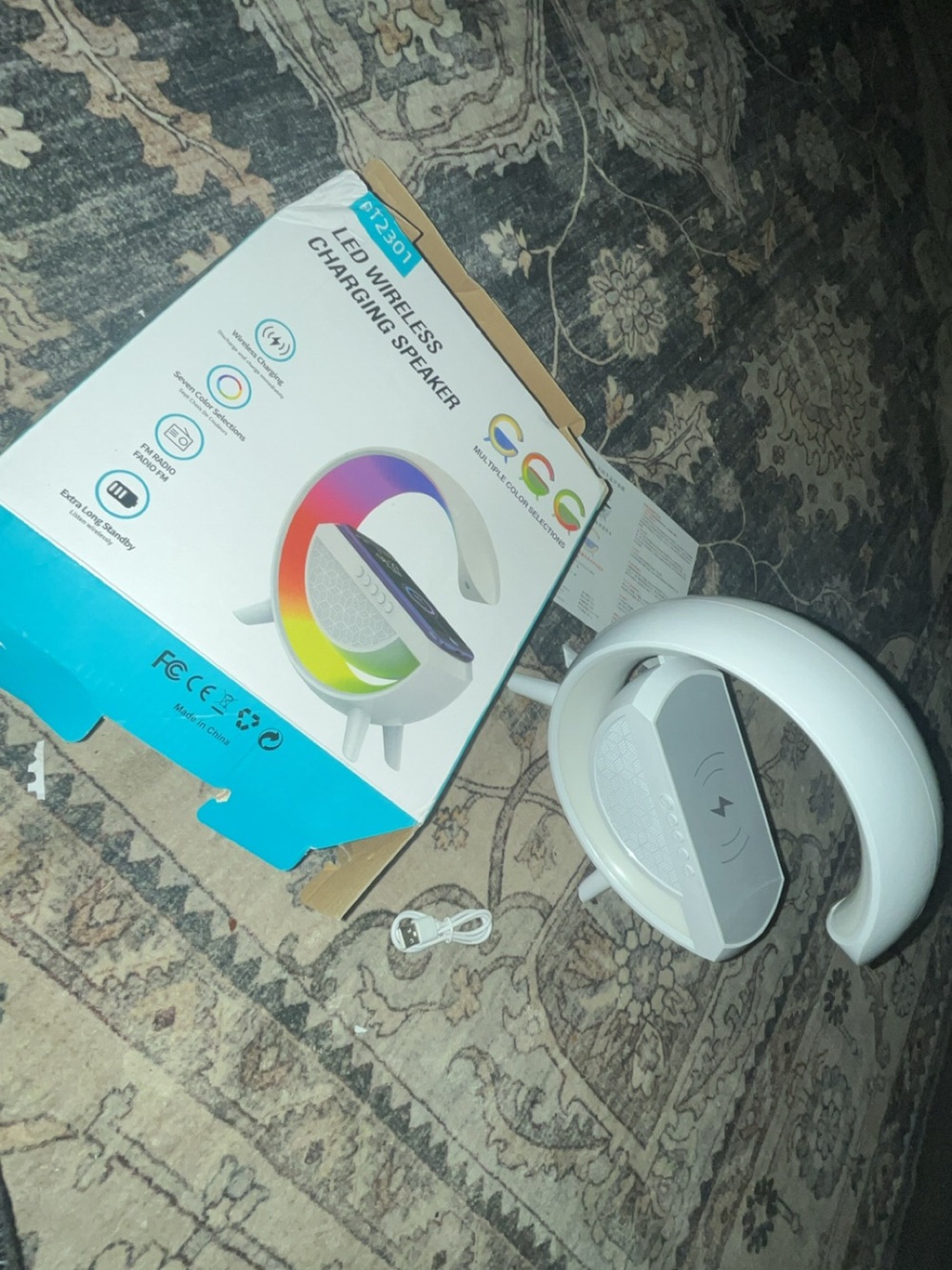LED Wireless Charging Speaker with RGB Light - White